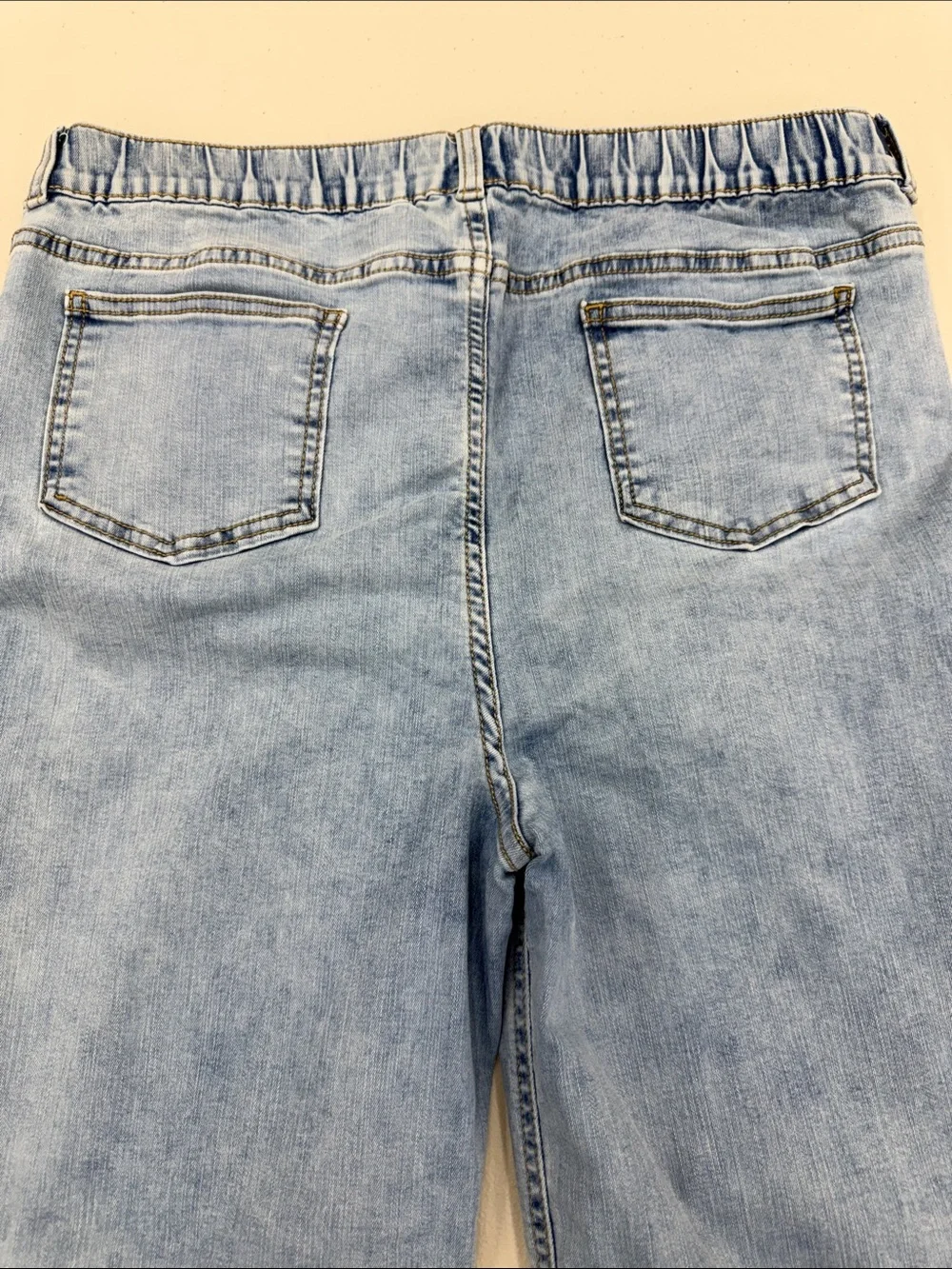 Girls Straight Leg Jeans in Light Blue Wash 16.5 Plus Stetch